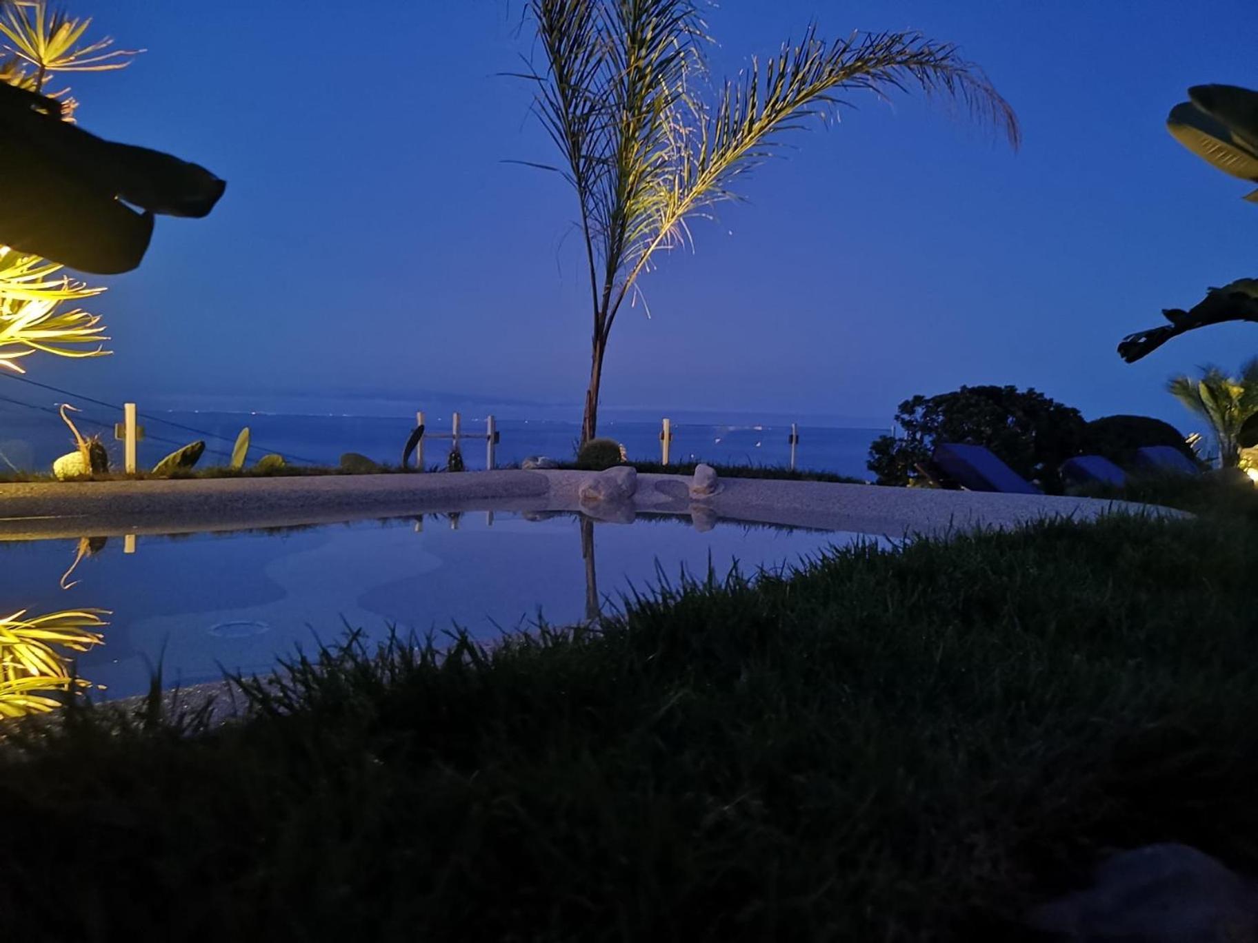 Villa Zagara Garden Spectacular Sea View In Taormina Oda fotoğraf